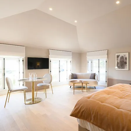 Les Bb, Champagne Besserat De Bellefon Bed & Breakfast 4*
