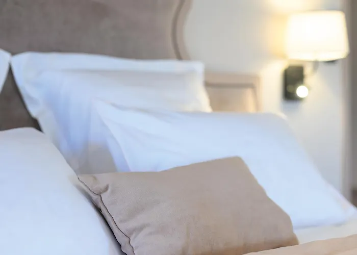 Bed & Breakfast Les Bb, Champagne Besserat De Bellefon 4*