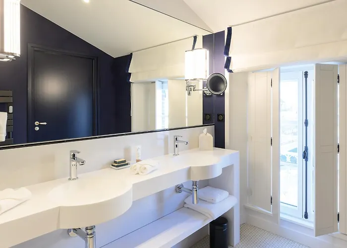 Les Bb, Champagne Besserat De Bellefon 4*