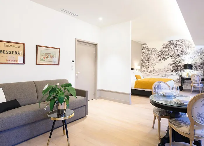 Les Bb, Champagne Besserat De Bellefon Bed & Breakfast